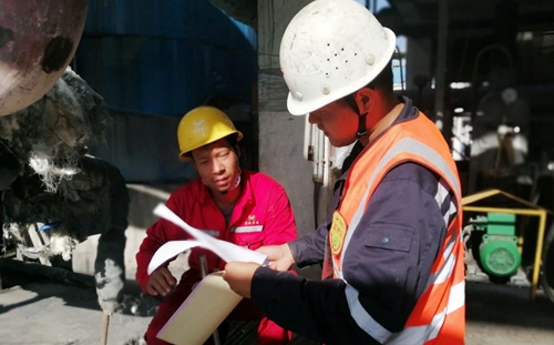 青海宜化:奏響大修進(jìn)行曲 堅(jiān)決打贏攻堅(jiān)戰(zhàn)(圖4) 青海宜化:奏響大修進(jìn)行曲 堅(jiān)決打贏攻堅(jiān)戰(zhàn)(圖4)