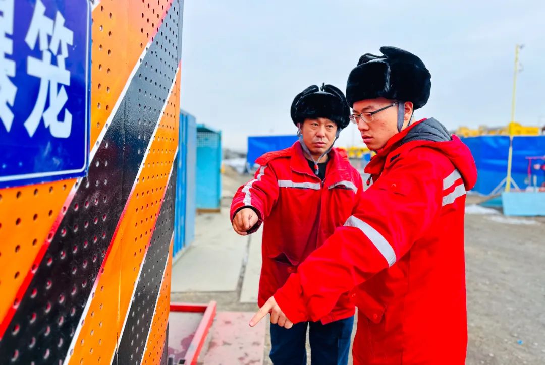 新疆宜化礦業(yè):鉚足干勁奮戰(zhàn)“開門紅”(圖3) 新疆宜化礦業(yè):鉚足干勁奮戰(zhàn)“開門紅”(圖3)