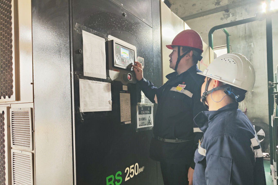 【宜化榜樣】股份公司馬向勇：潛心鉆研，讓青春在奮進(jìn)中閃耀(圖5)