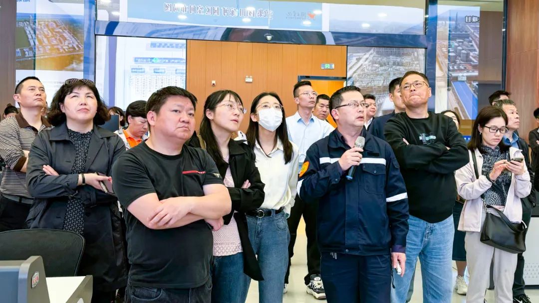 宜化集團邀請企業(yè)代表共議化肥市場與國際貿(mào)易發(fā)展(圖3) 宜化集團邀請企業(yè)代表共議化肥市場與國際貿(mào)易發(fā)展(圖3)