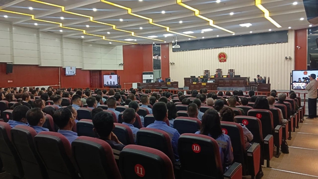 青海宜化：旁聽庭審敲警鐘，紀(jì)法紅線記心間